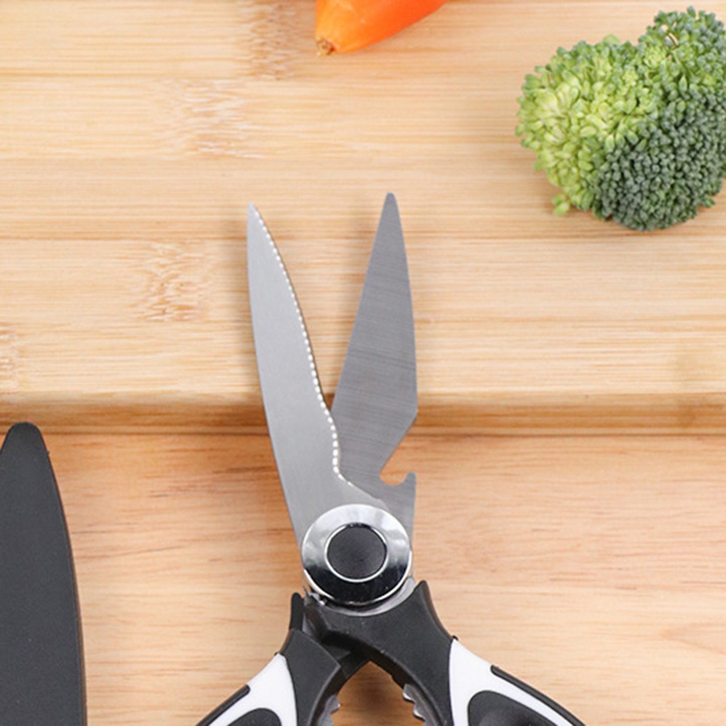 Multifunctional Kitchen Scissors